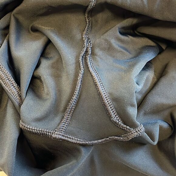 Spanx | Faux Leather Camo Leggings Black Matte Skinny Pull On M - Picture 9 of 9